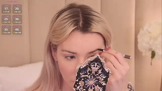 Nesolla online show from October 21, 7:18 pm