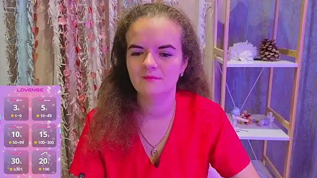 Snapshot of Luisa_Rosee chatting on October 13, 8:11 pm Luisa Rosee online show from October 13, 8:11 pm
