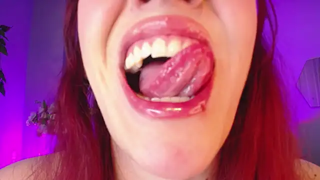 Lulugh  online show from September 25, 7:45 pm