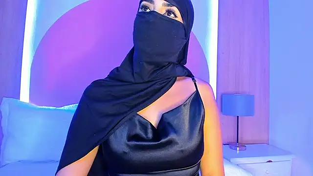 Jasmin hamdan online show from March 13, 8:32 pm