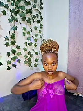 FionaKeith10103 online show from May 29, 10:41 pm