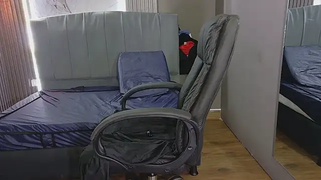 Vanessa 7  online show from February 9, 11:18 pm