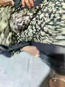 POOJACOUPLE online show from January 18, 8:32 am