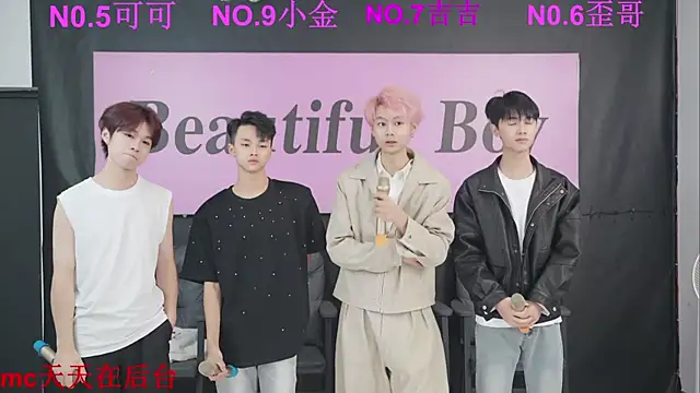 Beautifulboys-777 online show from September 30, 11:16 am