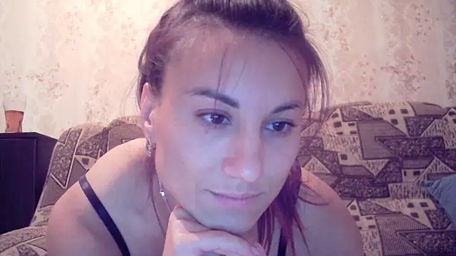Snapshot of kiss_lovely_ chatting on September 18, 8:29 pm kiss lovely online show from September 18, 8:29 pm