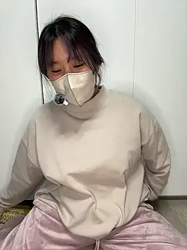 ichika muu online show from April 17, 11:34 am