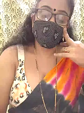 sweet-lotus online show from October 19, 7:05 pm