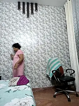 Cute-Janvi20 online show from July 22, 3:07 am