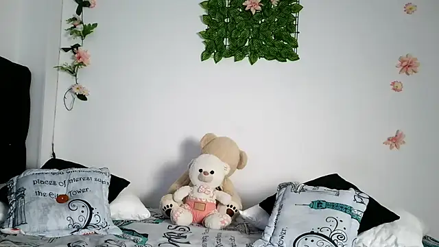 abella-lemus online show from February 23, 6:07 pm