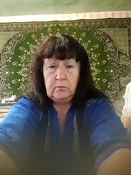 CrystalLime6411 online show from October 28, 11:38 am