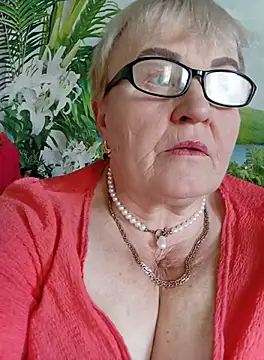 VioletSweet5566 online show from October 12, 11:23 am