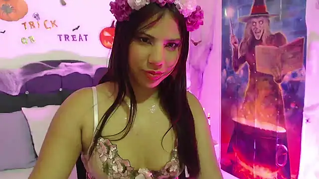 Snapshot of SamantaSweett_ chatting on October 17, 1:36 pm SamantaSweett online show from October 17, 1:36 pm