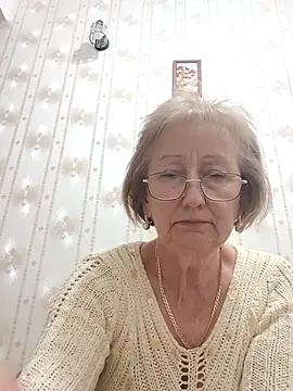 AlikaSwan5821 online show from November 15, 9:49 pm