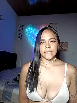 linda698049 online show from September 15, 5:38 am