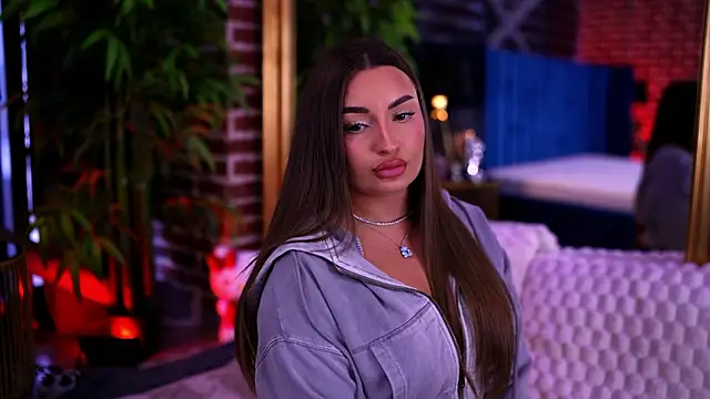 MillaSerene online show from February 28, 7:30 am