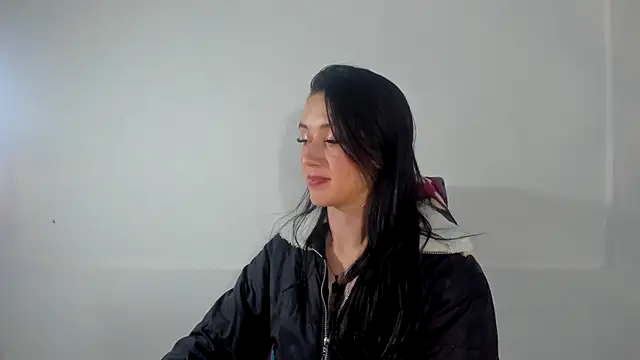 Amy Kobold3 online show from April 11, 7:45 am