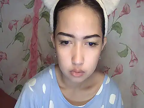 Soft Angel8 online show from July 4, 6:09 am