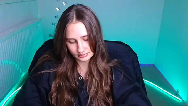 Snapshot of Stefanie_Sweet chatting on October 4, 7:03 am Stefanie Sweet online show from October 4, 7:03 am