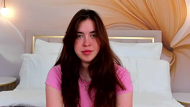 KimberlyBond online show from September 15, 4:25 pm