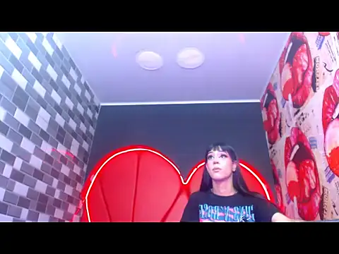 julessxcharlotte online show from September 10, 2:06 pm