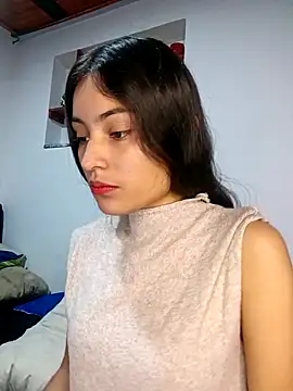 hotwife26 online show from February 19, 12:21 am