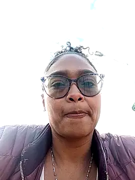 Snapshot of BiiancaEstradaa chatting on October 14, 9:50 pm BiiancaEstradaa online show from October 14, 9:50 pm