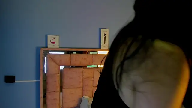 Snapshot of LICKY_LOV chatting on October 18, 3:53 am LICKY LOV online show from October 18, 3:53 am