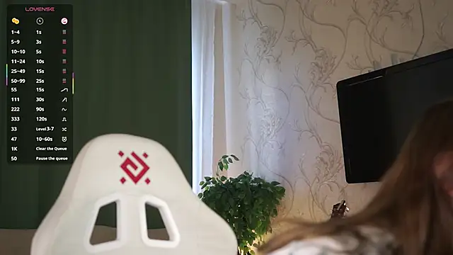 Stella of steel online show from October 2, 8:41 am