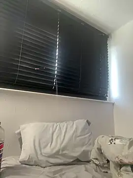 Charsworld online show from March 5, 9:05 am