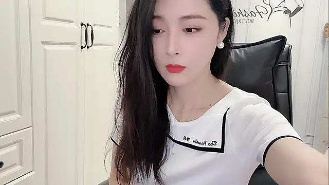Snapshot of Ianxuan chatting on October 3, 9:14 am Ianxuan online show from October 3, 9:14 am