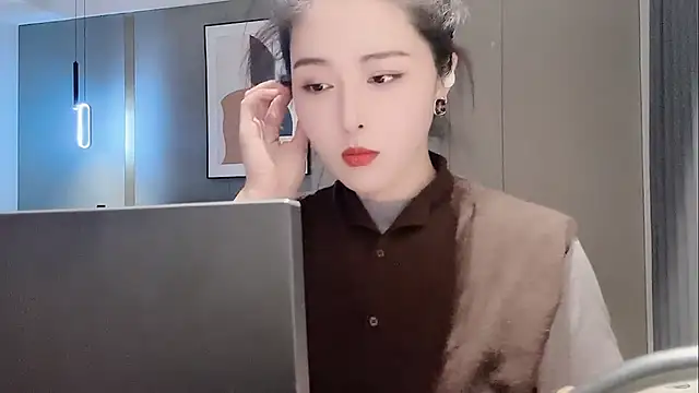 Snapshot of Ianxuan chatting on October 16, 6:05 am Ianxuan online show from October 16, 6:05 am