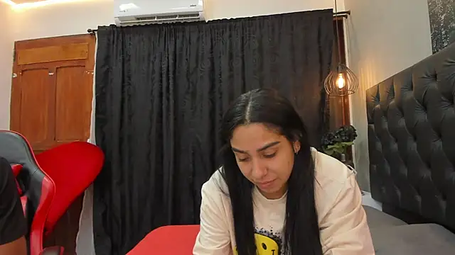 violet and myers online show from November 22, 11:57 am