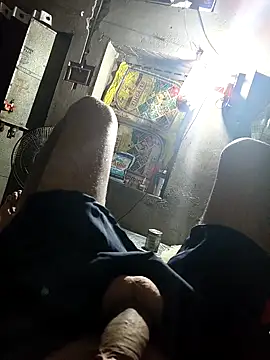 honey beby online show from September 28, 3:50 pm