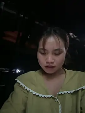 EllyBaby20 online show from July 6, 11:18 pm