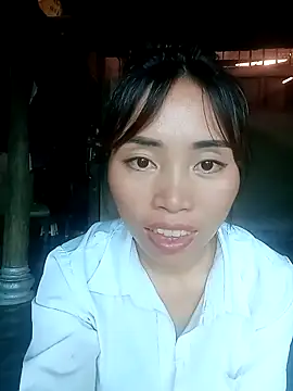 Snapshot of sulove_xx chatting on October 2, 9:03 am sulove xx online show from October 2, 9:03 am