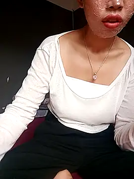 sulove xx online show from April 19, 1:49 am