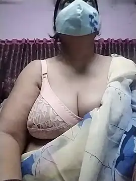 Zioo1 online show from July 28, 2:13 pm