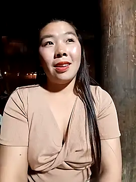 quynhkoolbae online show from December 22, 8:06 am