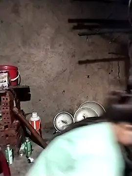 quynhkoolbae online show from March 11, 5:00 am