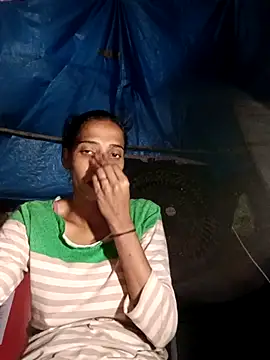 Snapshot of Pinki_thakur_1 chatting on September 29, 12:05 am Pinki thakur 1 online show from September 29, 12:05 am