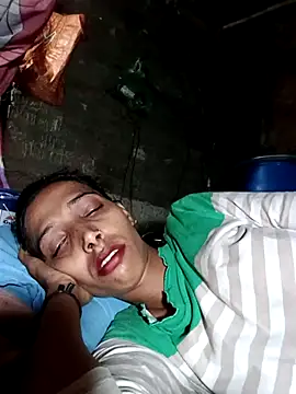 Snapshot of Pinki_thakur_1 chatting on September 22, 8:29 pm Pinki thakur 1 online show from September 22, 8:29 pm