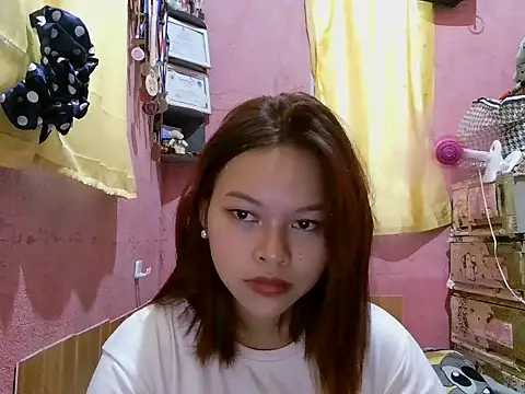 nanagrl online show from August 4, 3:34 am