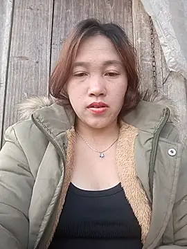 miumiu 00 online show from December 3, 1:52 am