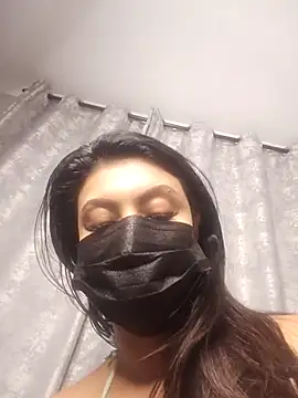 Indian GlowingMiax online show from April 18, 4:26 am