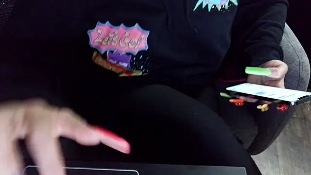 fetishslut4u online show from September 14, 3:32 pm