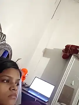 Komal0099 online show from October 24, 3:02 am