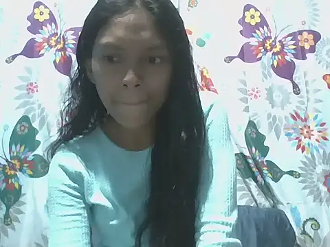 Snapshot of preggymom19 chatting on October 8, 2:16 am preggymom19 online show from October 8, 2:16 am