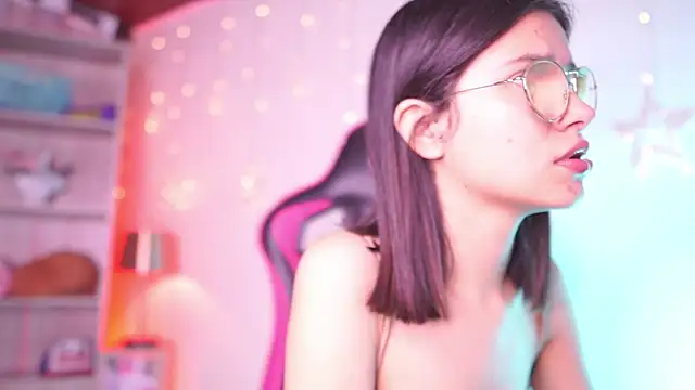 Lana Dreams  online show from November 11, 12:50 am