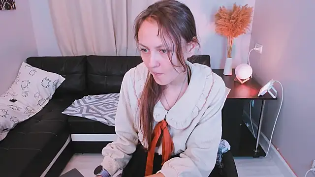 Snapshot of Mia_meowXkiss chatting on September 23, 4:27 pm Mia meowXkiss online show from September 23, 4:27 pm