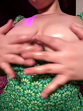 smokemilv online show from November 24, 4:36 am